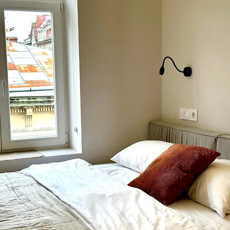 Apartment Romantic - Near Rynok Squere Lviv