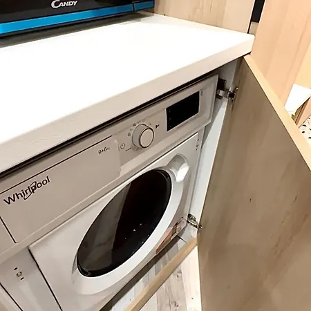 Romantic - Near Rynok Squere Apartment *