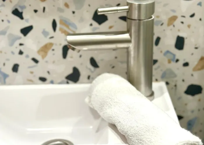 Romantic - Near Rynok Squere Leópolis